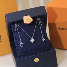 Louis Vuitton Necklaces